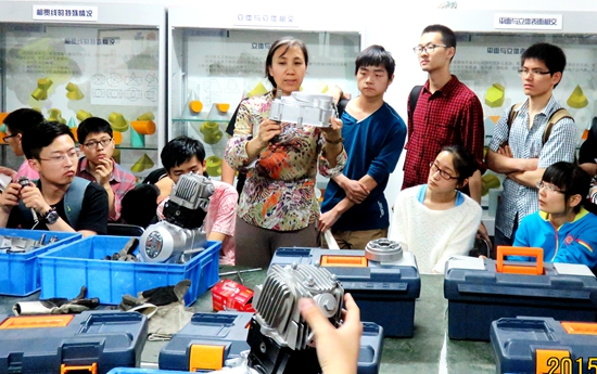 华人楷模|行业典范人物—樊百林教授